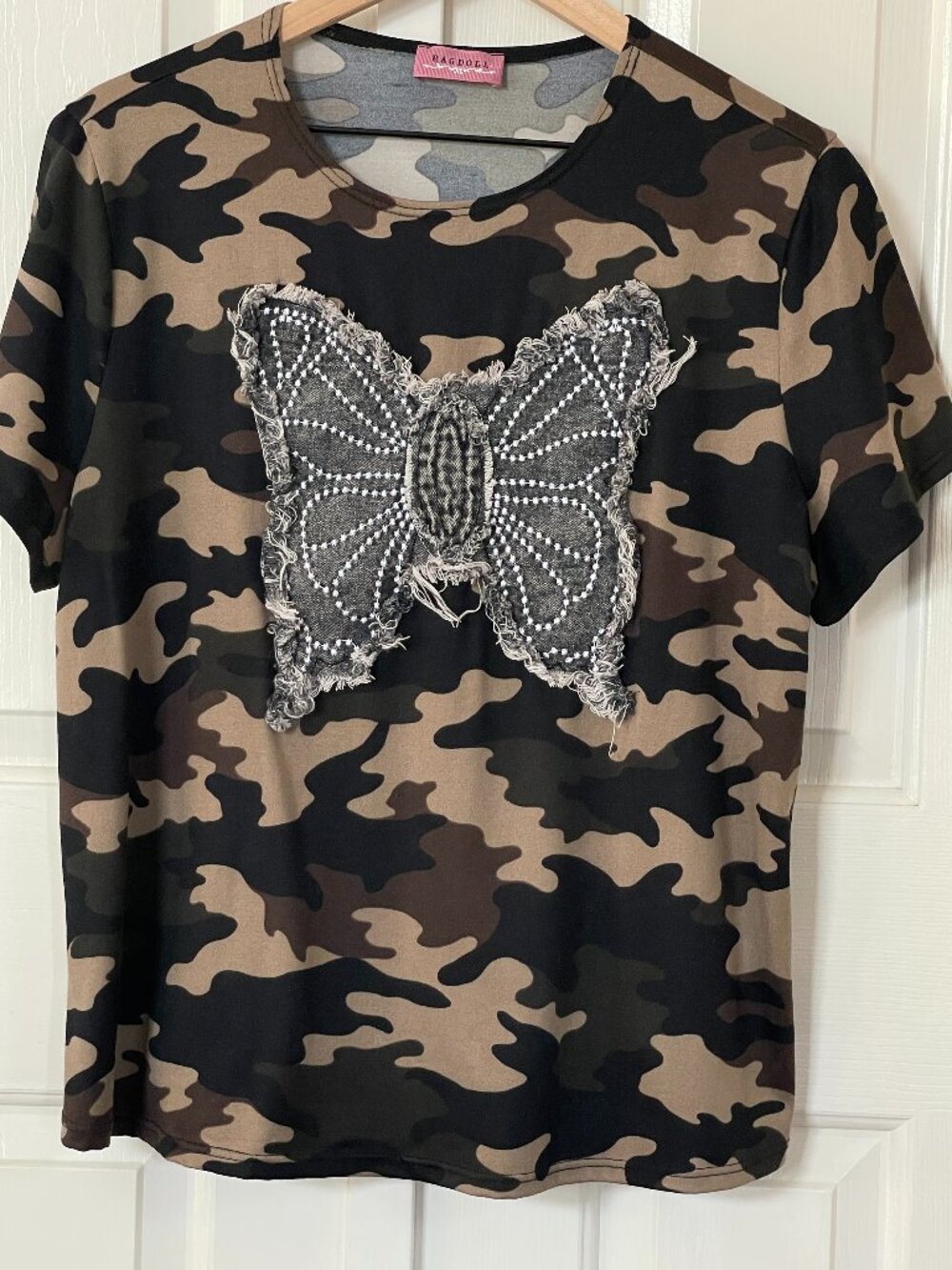 Ragdoll LA W Camouflage T Shirt Distressed Denim Butterfly Patch Tee Size XL